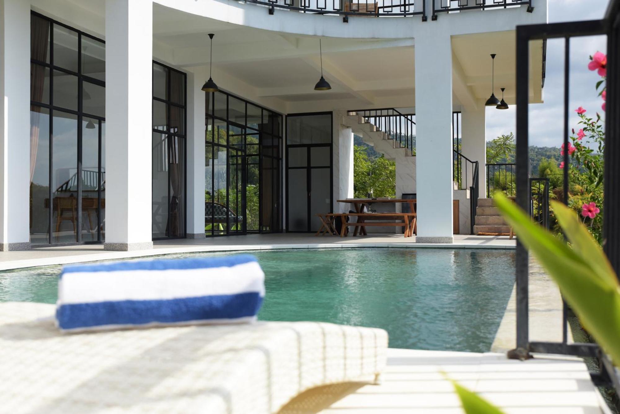 The Hacienda Lovina Vila Exterior foto